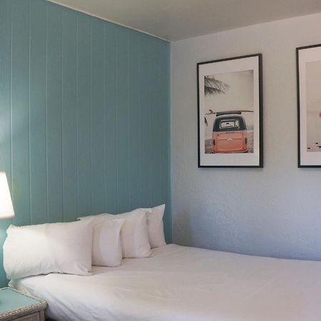 Ocean Holiday Motel Daytona Beach Buitenkant foto