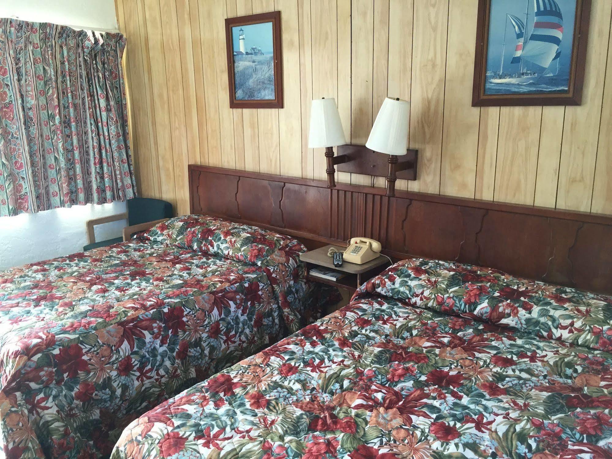Ocean Holiday Motel Daytona Beach Buitenkant foto